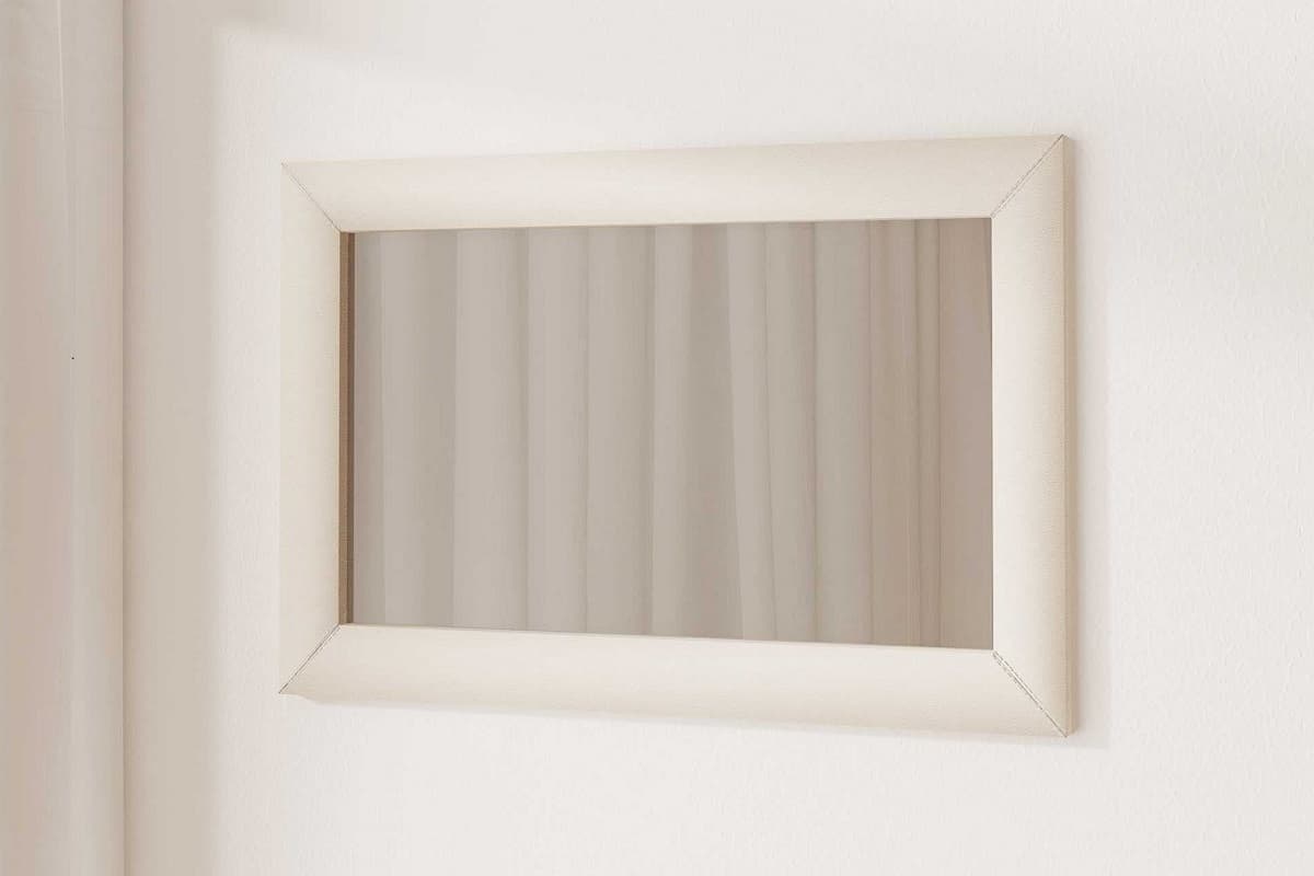 Зеркало Сонум прямоугольное декор белая экокожа