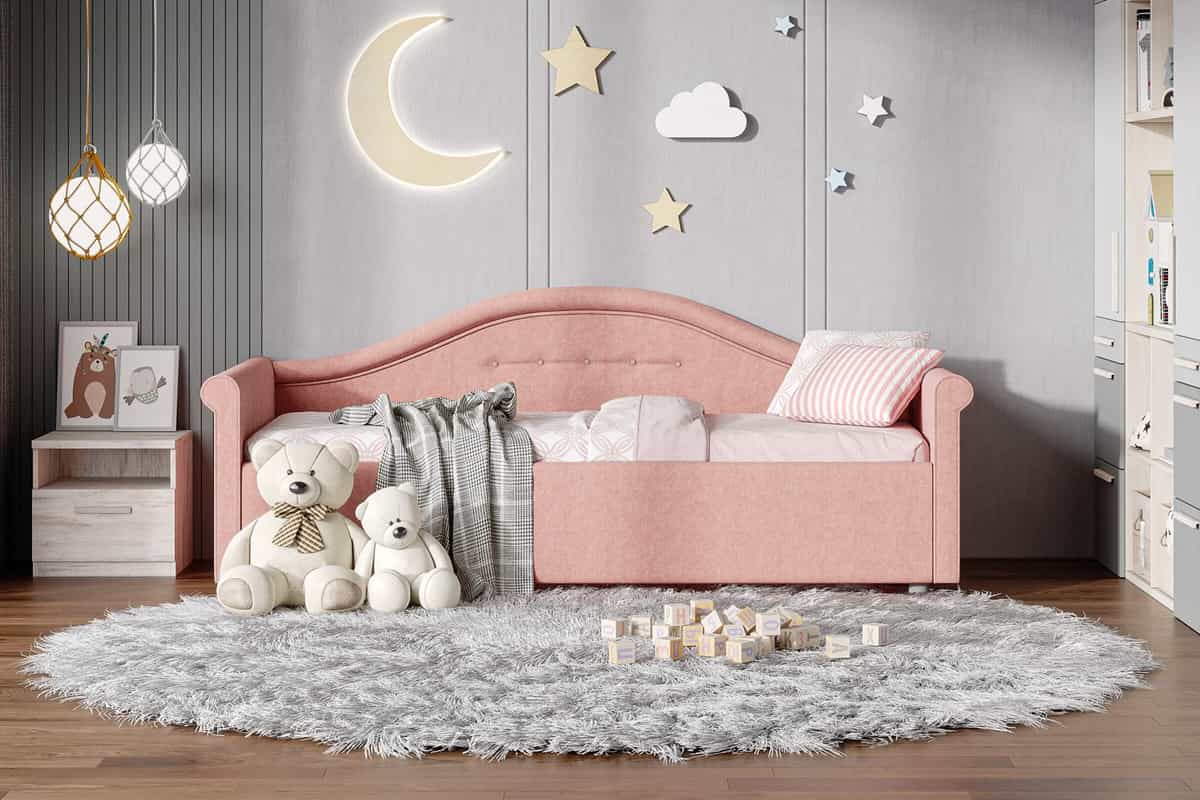 Детская кровать Мария для маленьких детей — купить мягкую детскую кроватку с красивыми бортиками недорого в Москве
