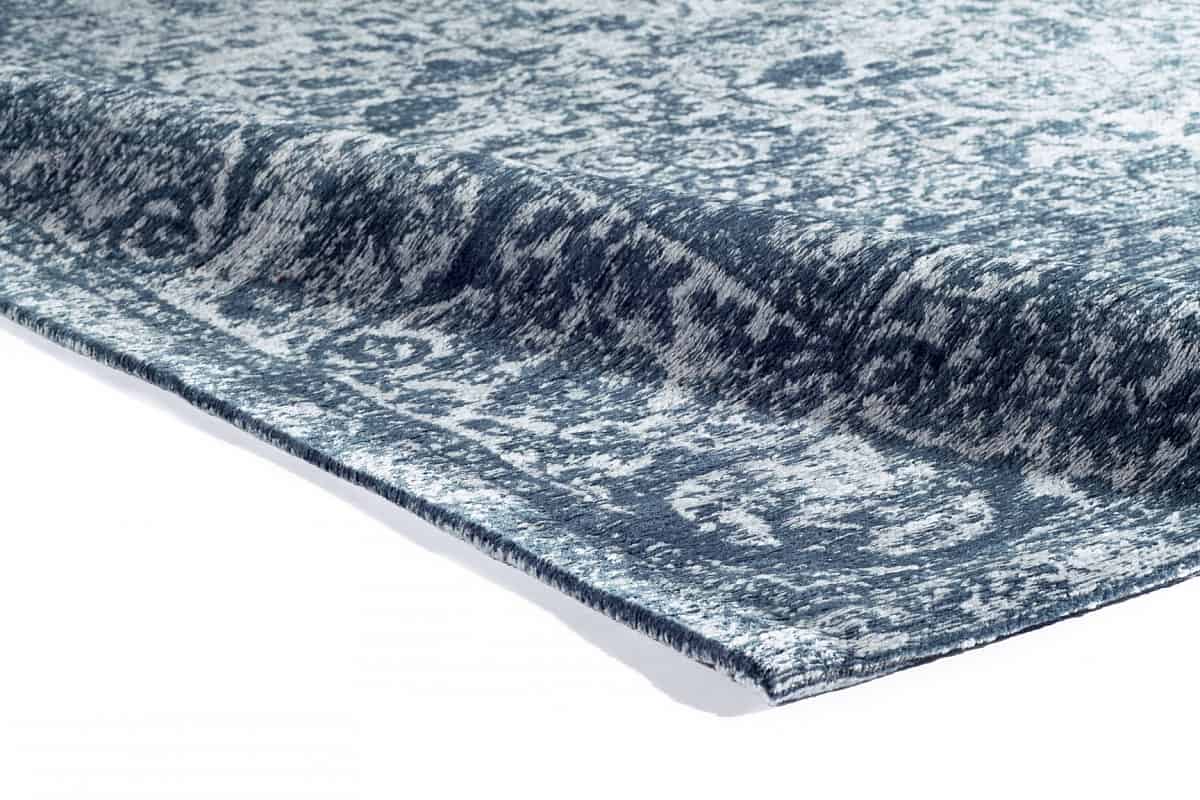 Окантованные края ковра Portofino Sky