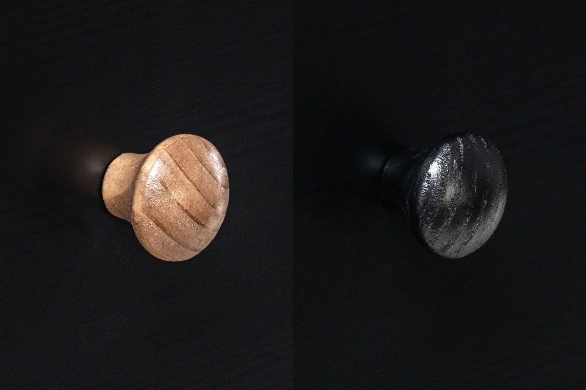 Два цвета ручек-пуговиц для черного комода Мира Блек