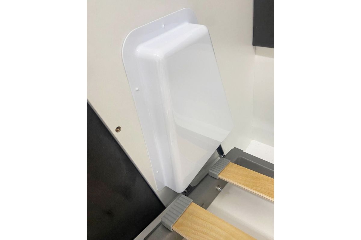 Заглушки раскладного механизма шкафа-кровати с диваном Смарти