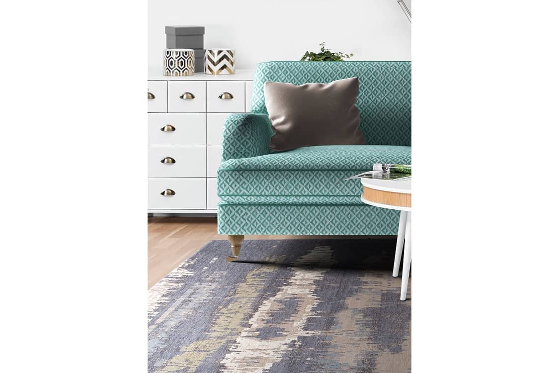 Ковер Marble в интерьере с диваном