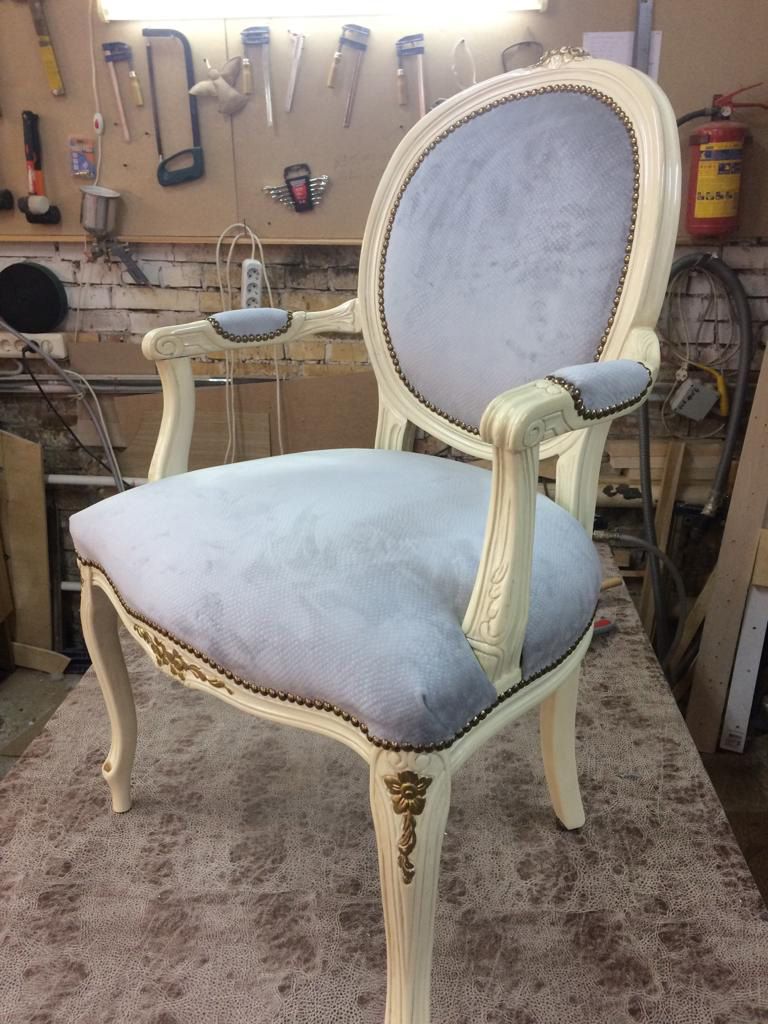 Стул после ремонта