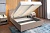 Фото бежевой кровати Бергамо с подъемным механизмом в интерьере спальной комнаты