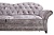 Изогнутая линия подлокотников с гвоздевым декором и мягкие подушки дивана Бристоль Классик