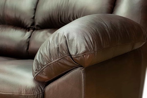 Кожаный трёхместный диван Оберон купить по цене 79 800 руб. с доставкой —интернет-магазин RestMebel.ru
